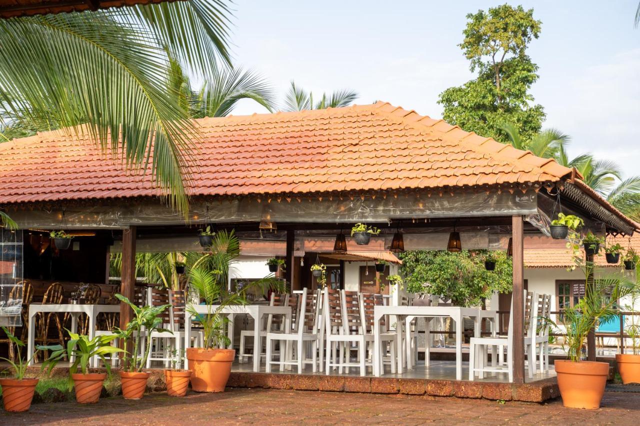 Dhanrains Moonlight Retreat Cottages ปาโลเลม ภายนอก รูปภาพ